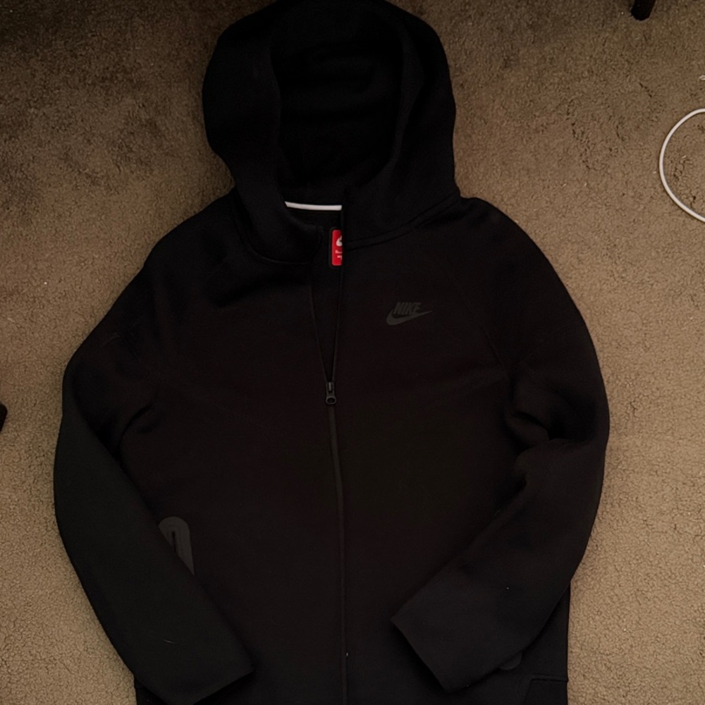 Nike Black Full-Zip Hoodie